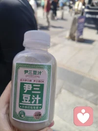 一天做了好多事，谢霆锋演唱会落下帷幕配图