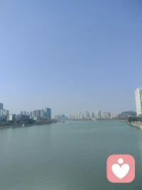 五一我也想出去走走，去哪都行，走丢也行，这么多年顾忌这个，迁就那个，唯独没有问自己想去哪里？配图