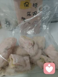 愿意做饭、做家务的孩子都不会差
昨天一个学生送的自己周末在家亲手做的零食，尝过了非常好吃！成绩不是衡量孩子优不优秀的唯一标准！配图