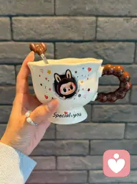 把热爱藏进日常，
把从容刻进眉眼，
岁月便会回馈最动人的模样。
         ---4月你好！配图