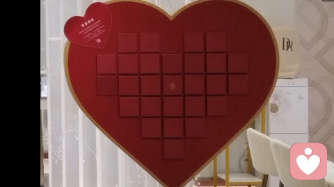 后来我什么都不说，只剩默默的难过