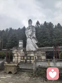 和朋友多出去走走会很愉悦配图