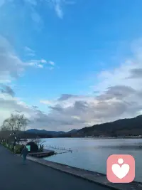 我是一名倾听者！只做倾听，不做评判！工作！孩子！二婚！不可公开你我他！你心里有一个不可公开的他吗？配图