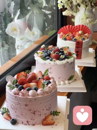 ☀️ Good morning ☕
疲惫时就歇一歇，
不过是普通的一天而已，
又不是普通的一辈子。
慢慢走，好好爱，总能遇见想要的风景。
早安！😊配图