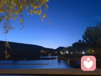 烦恼有很多，不捡自然无！
学会放下，任何东西都不属于自己。世界万物唯你所用，而不为你所有！