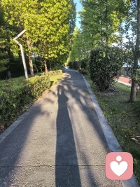不要只忙着赶路，也要多看看沿途的风景
人生活着的意义不只是活着，而是为了做有价值的事情，那样才能走得更久。
