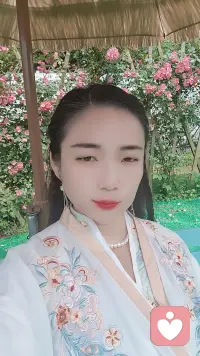 世间所有情绪，都值得被认真倾听🌿 不评判、不打断，我安安静静，听你慢慢说。配图
