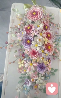 很多话没法跟身边人说，
没关系，我懂。
不管是情绪崩溃，还是小事纠结，
都可以来找我慢慢聊，
被理解、被接住的感觉，真的很舒服。✨很多话没法跟身边人说，
没关系，我懂。
不管是情绪崩溃，还是小事纠结，
都可以来找我慢慢聊，
被理解、被接住的感觉，真的很舒服。✨配图