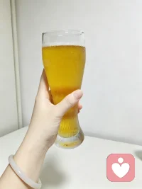 一杯微醺，二两晚风，三餐自在，万事皆温柔
人间琐碎慢慢释怀，偷一分属于自己的松弛时刻🍻