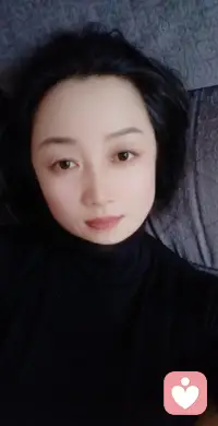 : 你记住，如果你的努力只停留在风和日丽的训练场，一大雨就能浇灭你的一切，但如果你的意志本身就是风暴，那你就能让所有的旁观者都在你的世界里淋一场震撼的雨配图