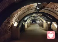当一个故事快要结束的时候，人们总会想起它的开始，就像是一切回到了从前。这并不是一趟轻松的旅程，那些一个人走过的夜晚，看过的清晨，在这一刻突然有了意义。配图