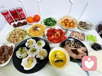 心理咨询，是一场哀悼，更是一场重构。她要做的不只让你变快乐，而是使你获得选择的自由。配图