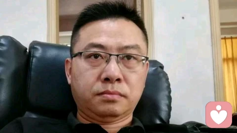 成年人的世界连崩溃都是静音的