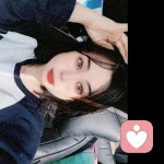 墙角的猫的头像