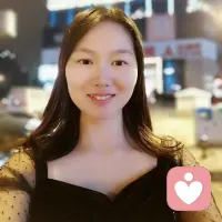 我是倾听师红梅，期待聆听你的心声。每一天都是崭新的，不为过去纠结，不为将来担忧，活在当下最好，有计划也会有变化，要努力也要顺其自然，尽人事听天命!配图