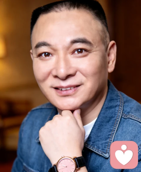 可能是这两个无意识动作，正把婚姻推向死寂内耗