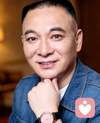 可能是这两个无意识动作，正把婚姻推向死寂内耗