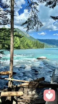 该来的始终会来 千万别太着急 如果你失去了耐心 就会失去更多 该走过的路总是要走过的 从来不要认为你走错了路 哪怕最后转了一个大弯 这条路你看到的风景总是特属于你自己的 没有人能夺走它配图