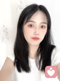 一定要趁早的意识到，其实这个世界只有你一个人，你在乎这个世界就在你没了，世界也消失了，此刻当下就是你生命中最好的年纪，身体健康，亲人安在现世安稳，可别因为一点小事就把自己的情绪弄得一团糟，你所拥有的远比你想象的要多的多，配图