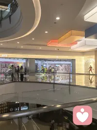 性格温和沉稳，待人真诚通透，做事踏实负责。
拥有多年生活与阅历沉淀，情绪稳定，处事从容，懂得换位思考与妥善沟通。
注重内在成长与自我提升，心态积极平和，不抱怨、不内耗，
对生活保持热爱，对责任勇于担当，对未来心怀期许。
无论身处何种境遇，始终坚持独立清醒、认真生活、善待自己，
以成熟知性的姿态，走好往后的每一步。配图