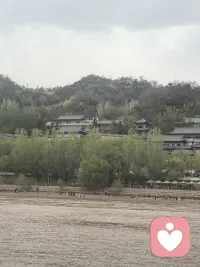 工作中上下级矛盾化解与沟通改进建议
冷静复盘，对事不对人
主动沟通，坦诚诉求
明确标准，对齐目标
恪守边界，高效执行
常态沟通，及时同步
换位思考，彼此体谅