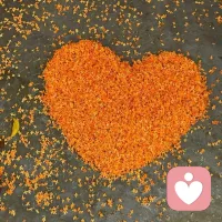 4. 真正的平静，不是避开车马喧嚣，而是在心中修篱种菊。配图