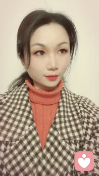 确实是这样。
走过一些路、遇见一些人、经历一些事之后，会慢慢发现：
很多东西不是强求就能来，也不是躲避就能逃。
 
该你遇见的人，兜兜转转还是会遇见；
该你经历的事，绕来绕去还是要经历。
不是认命，而是慢慢懂得——
人生有太多不由自己掌控的部分，与其焦虑纠结，不如顺其自然。
 
尽人事，听天命，
剩下的，就交给时间和命运吧。