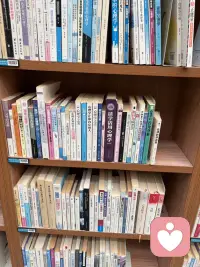 人只有历经世事，才能看透人心。
谁是真心待你、默默为你付出，不求回报、不计得失，时间和经历都会替你筛选出来。
真正对你好的人，从来不是嘴上甜言蜜语，而是遇事时愿意为你兜底，真心相待，毫无所求。配图