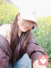 春暖花开，阳光明媚……配图