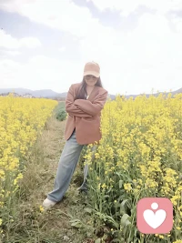 春暖花开，阳光明媚……配图