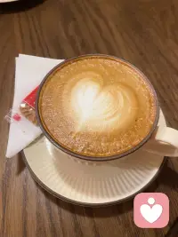 愿你，在复杂的世界中，既能识别并感恩那些为你提供高质量情绪价值的温暖存在，也能不断修炼，最终让自己成为这样一个稳定、明亮、有力量的光源。