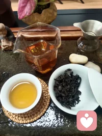 茶汤氤氲
时光慢煮
与你共赴这片清欢配图