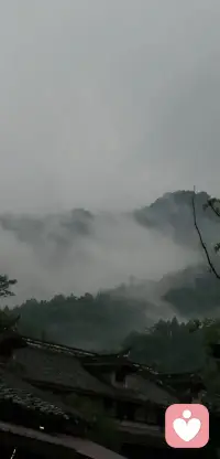 当你执念于一段感情，忘不了放不下的时候，那就把它交给间，记得告诉自己：人生不过三万天，要学着放过自己，善待自己，尽量过好每一天，给生活比个耶😎