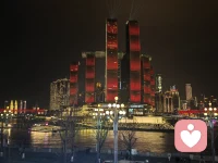 80后人的心酸。从出生到中年都踩不完的坑。出生刚计划生育，开始上学 学费最贵，父母下岗。读完大学工作不包分配，自己找工作，成年遇房价最高，结婚彩礼要房，要车，要钱。结完婚面临生小孩，奶粉，上学，补习班，房贷，车贷。各种贷，等我们到中年了刚好轻松一点，政策一出：生娃给补助，上学不给钱，房价低的没人买，结婚请客不能超出规定。给80后的同胞们点个赞👍👍👍👍👍我们是最棒的！配图