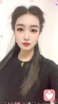 人的一生能遇见多少人

• 转身就忘，几乎不留痕迹
泛泛之交
• 同学、同事、邻居、

• 亲友、挚友、长期同事、

• 至亲、伴侣、一生挚友

• 能交心、可托付、陪你到最后的人
• 宅居配图