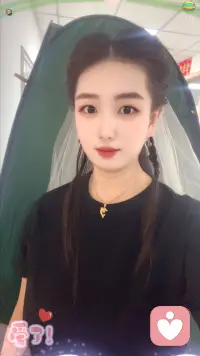 人的一生能遇见多少人

• 转身就忘，几乎不留痕迹
泛泛之交
• 同学、同事、邻居、

• 亲友、挚友、长期同事、

• 至亲、伴侣、一生挚友

• 能交心、可托付、陪你到最后的人
• 宅居配图