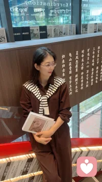 愿在今天里成为一个更好的倾听者，理解他人的想法和感受，给与他们支持和回应，让彼此等我关系更加紧密。