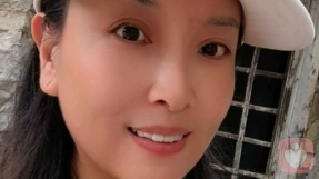 依一