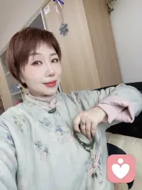 别让你的旧秩序
去评价全新的自己

Follow your heart，feeling yourself配图