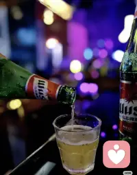 有多少人，每个夜晚需要它来哄睡～～生活可能不需要酒，但精神需要～～配图