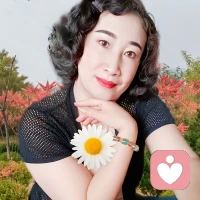 夜色渐深，愿每一颗孤独的心都被温柔安抚，每一份疲惫都能安然安放。
我在线到23:00，陪你卸下一天的压力，安心入眠。配图