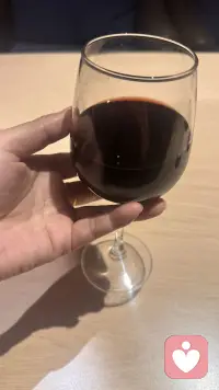 如果一个女生单枪匹马。拼命赚钱。你会觉的她可怜还是厉害