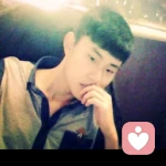 半分笑的头像