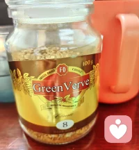 一杯咖啡是情绪的温柔开启方式：
.一缕醇厚焦香漫开，便轻轻揉开眉间的褶皱，温热的触感从掌心漫至心底，熨帖着所有紧绷与沉郁；淡淡咖啡因唤醒倦怠的神经，让低落的情绪慢慢舒展，纷乱的思绪渐渐归序。不必浓烈，只需这片刻的回甘与安稳，便足以让心湖的涟漪慢慢平复，在温柔的陪伴里，寻得情绪的松弛与平和🪸配图