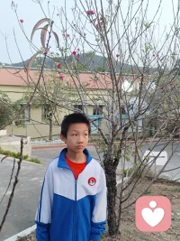 你若盛开，蝴蝶🦋自来。你若焦虑，孩子自然焦虑。你若安静，孩子自然心平气和。孩子就是父母的一面镜子。做个好父母很简单就是给孩子多一点允许，接纳，理解。仅此而已配图