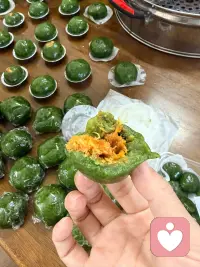 美食治愈心灵，动物也是人类最好的朋友。