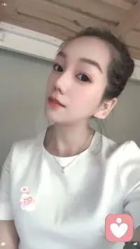 可以聊天，会收米，你愿意吗？我可以当你的发泄对象配图