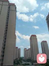 蓝白永远会让人感觉宁静
而蓝天白云也总会让人感到无限的包容感
大家好！欢迎来到小安倾听的世界