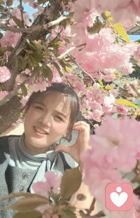 慢慢你就会懂，真正的强者文化，从不是嚣张跋扈，而是清醒独立。
不跟烂人纠缠，不跟烂事较真；
不沉溺情绪，不逃避风雨。
 
遇到难处，不喊苦，默默想办法；
受了委屈，不哭诉，悄悄扛过去。
知道靠山不如靠自己，懂得眼泪没用，实力管用。
 
不用羡慕别人的光芒，
你只管默默沉淀，悄悄拔尖。
把脆弱换成坚韧，把抱怨换成行动，
把空想换成落地。
 
记住：能救你的，从来只有你自己；
能成就你的，永远是骨子里的不服输。
余生，向阳而生，强势成长。
如果你也处在迷茫期可以找我！配图