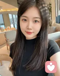 择倾听师为业
不惧风雨酷暑
居家持机
暖心守候💕配图